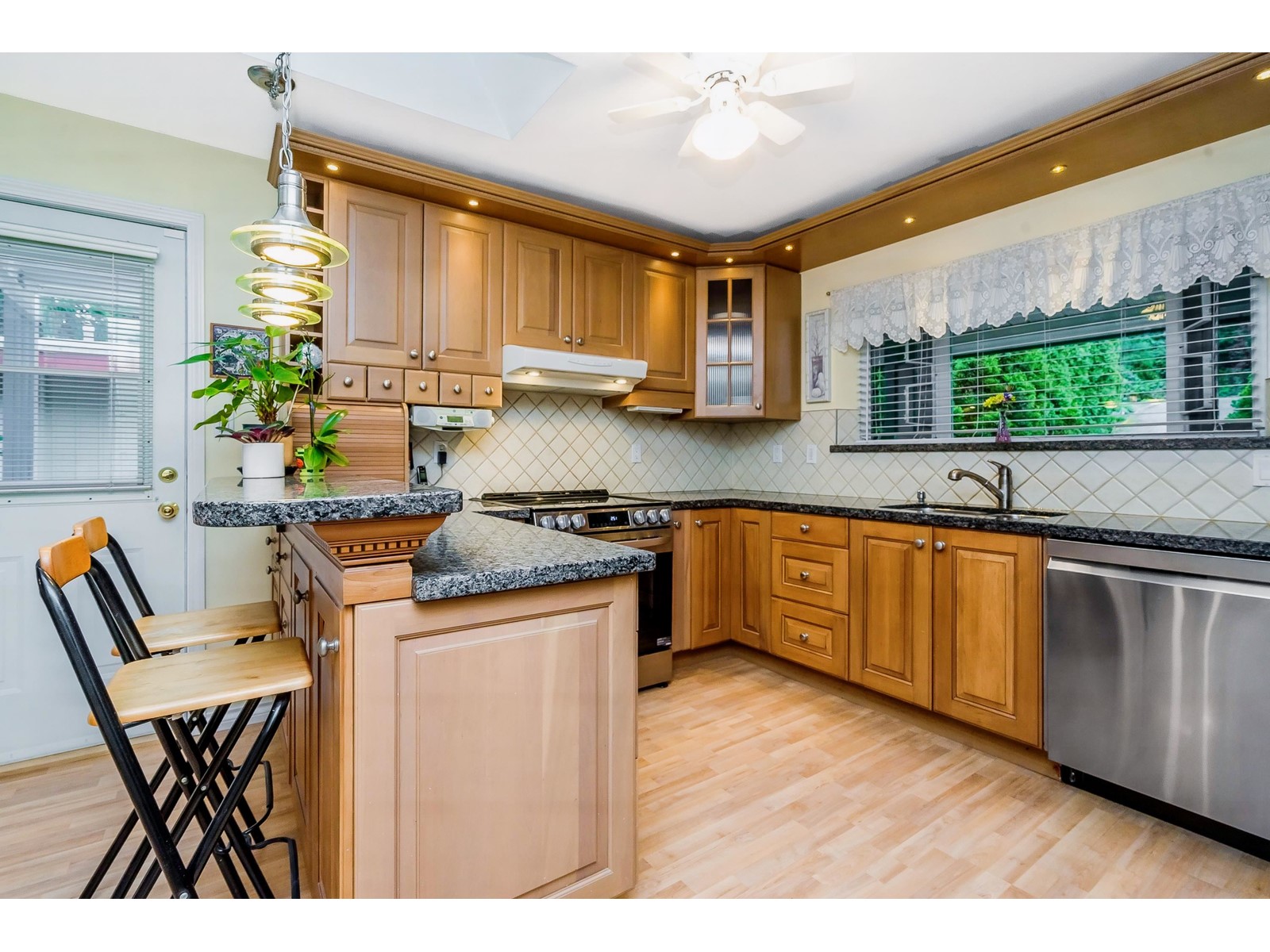 11506 Bailey Crescent, Surrey, British Columbia  V3V 6J7 - Photo 20 - R2988276