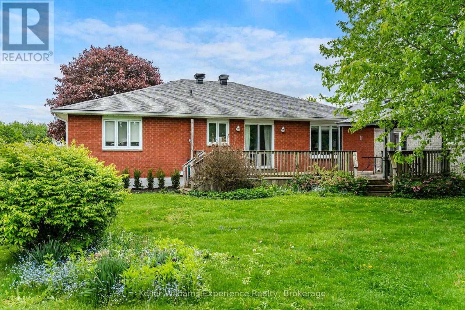 18 Archer Crescent, Springwater, Ontario  L0L 1P0 - Photo 45 - S12071457