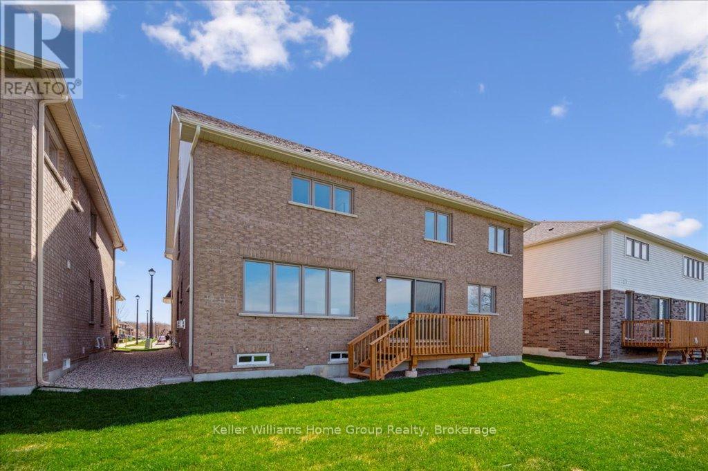 220 Rea Drive, Centre Wellington, Ontario  N1M 0K1 - Photo 47 - X12005197