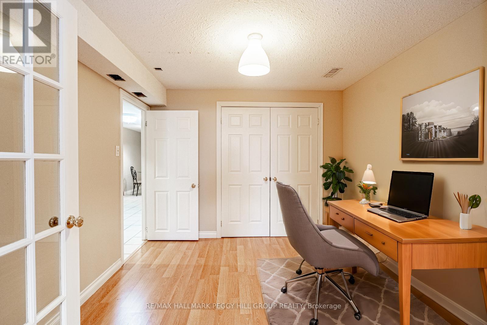 1 Valley View Court, Barrie, Ontario  L4N 0G7 - Photo 15 - S12071864