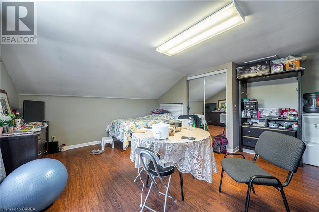20 William Street, Paris, Ontario  N3L 1K8 - Photo 5 - 40710003