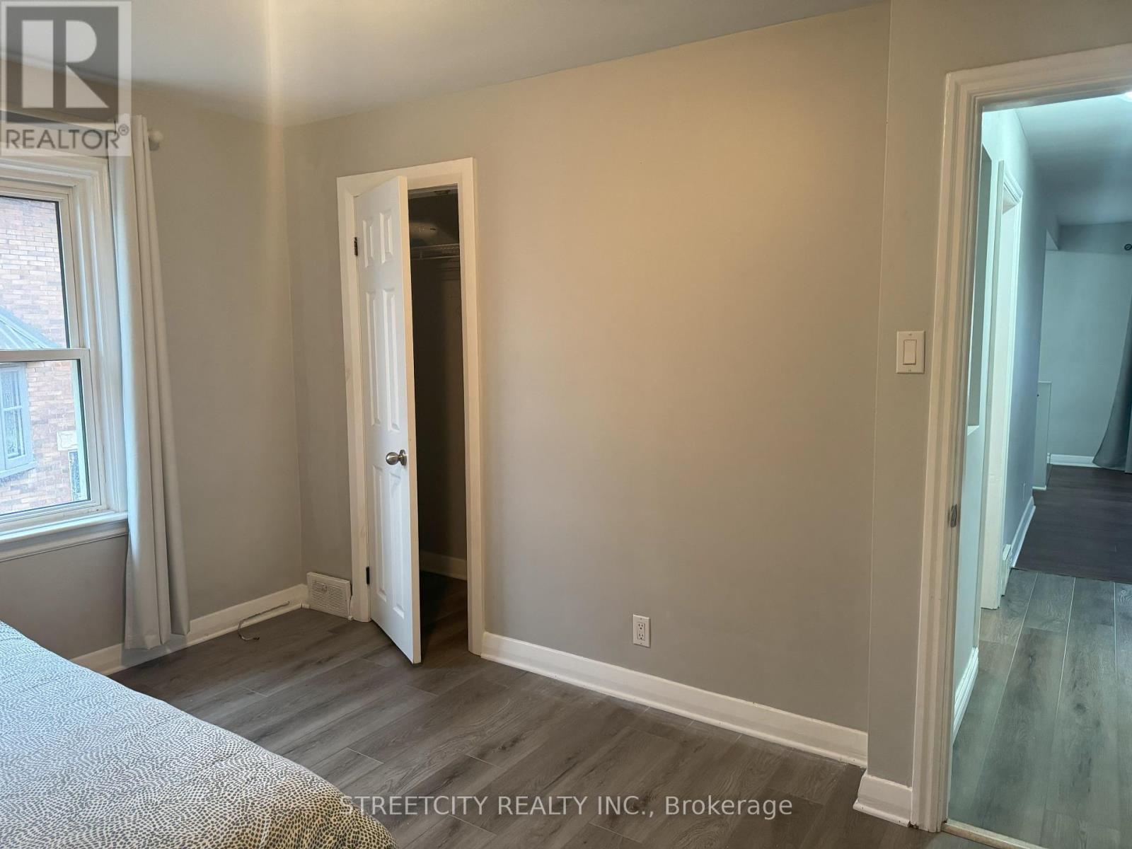 Upper - 17 Evergreen Avenue, London, Ontario  N6J 1A6 - Photo 15 - X12072071
