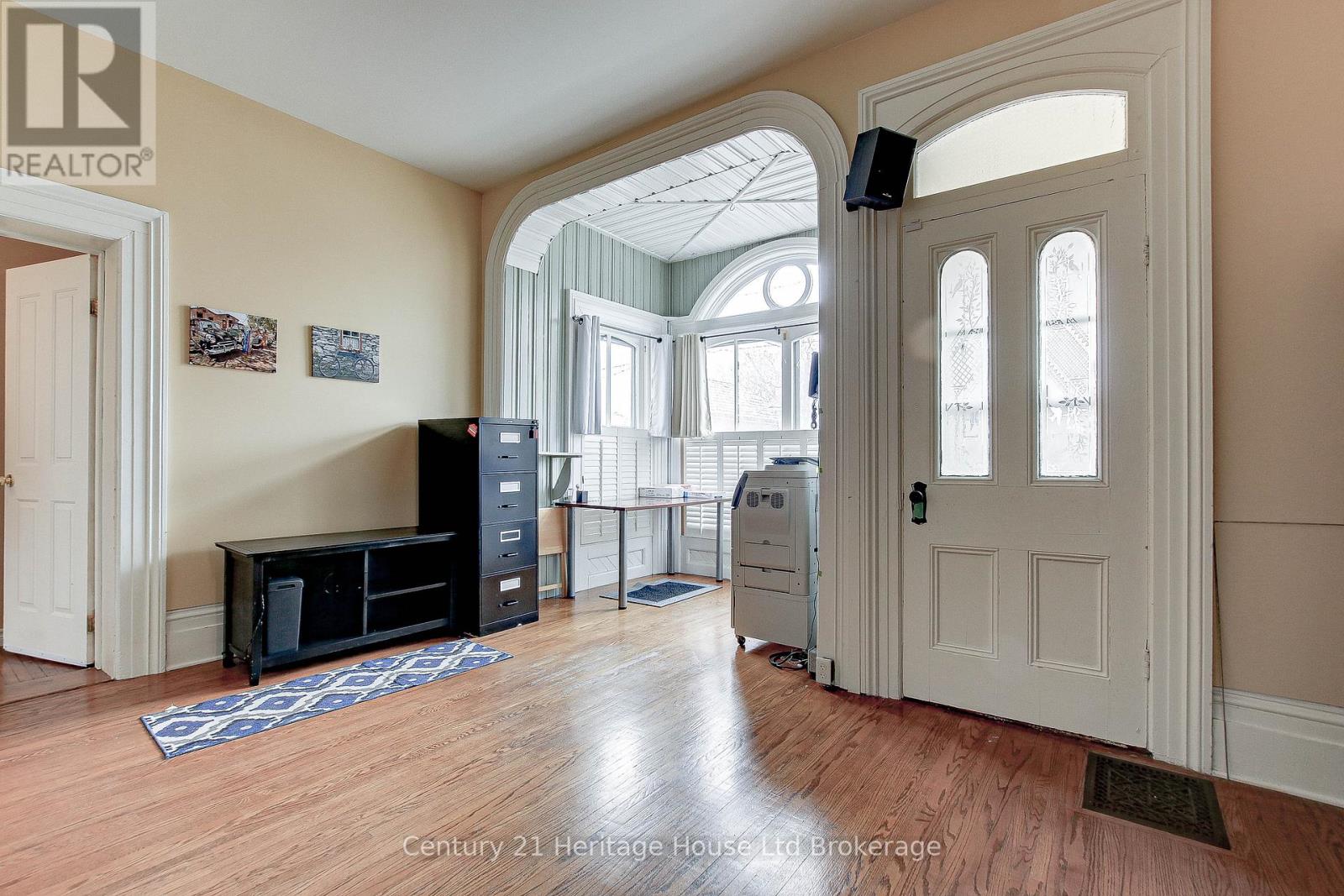 607 Princess Street, Woodstock, Ontario  N4S 4H3 - Photo 8 - X12072024