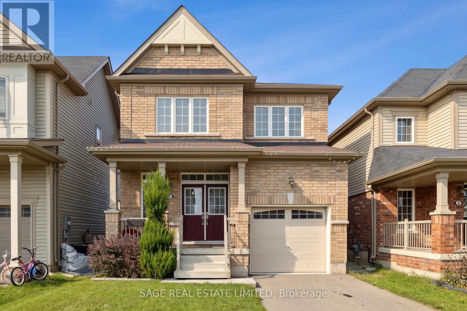 Property at 5 LEGACY LANE image 1