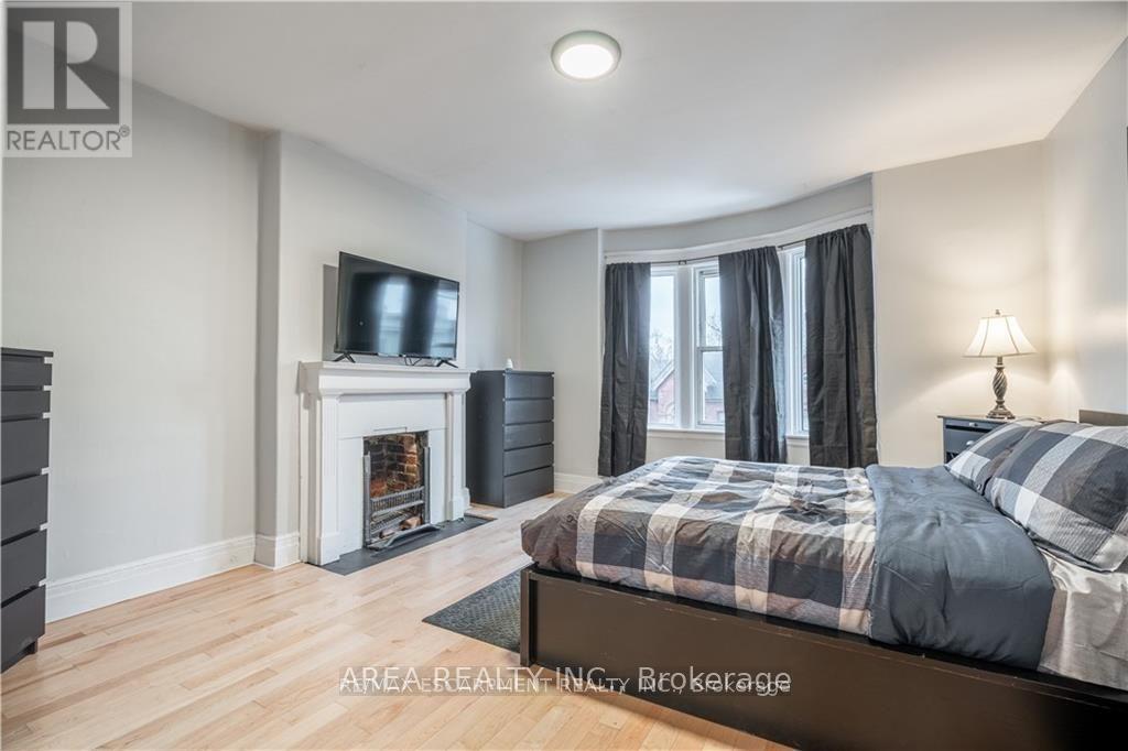 462-464 King Street W, Hamilton, Ontario  L8P 1B7 - Photo 16 - X12071895