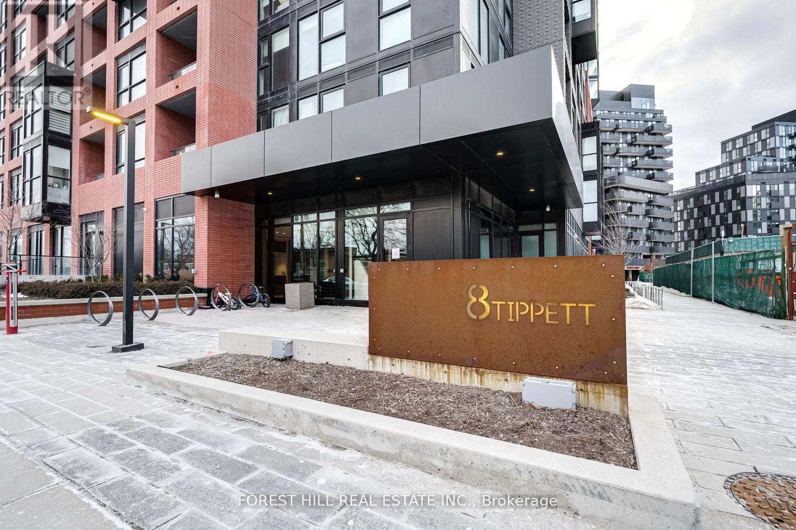 411 - 8 Tippett Road, Toronto, Ontario  M3H 0E7 - Photo 2 - C12071935