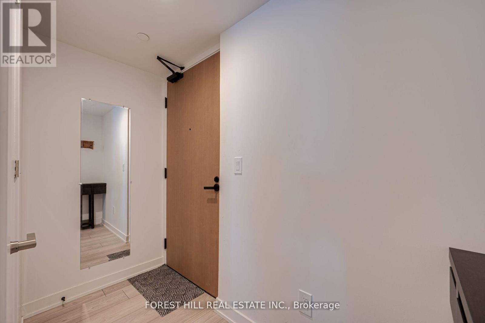 411 - 8 Tippett Road, Toronto, Ontario  M3H 0E7 - Photo 3 - C12071935