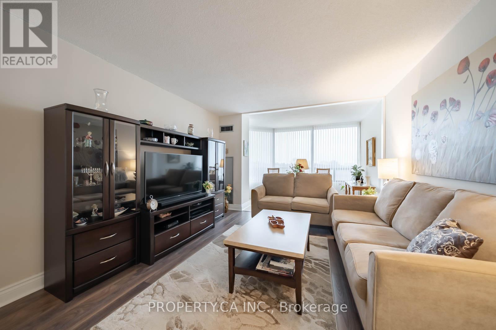 605 - 7460 Bathurst Street, Vaughan, Ontario  L4J 7K9 - Photo 9 - N12071305