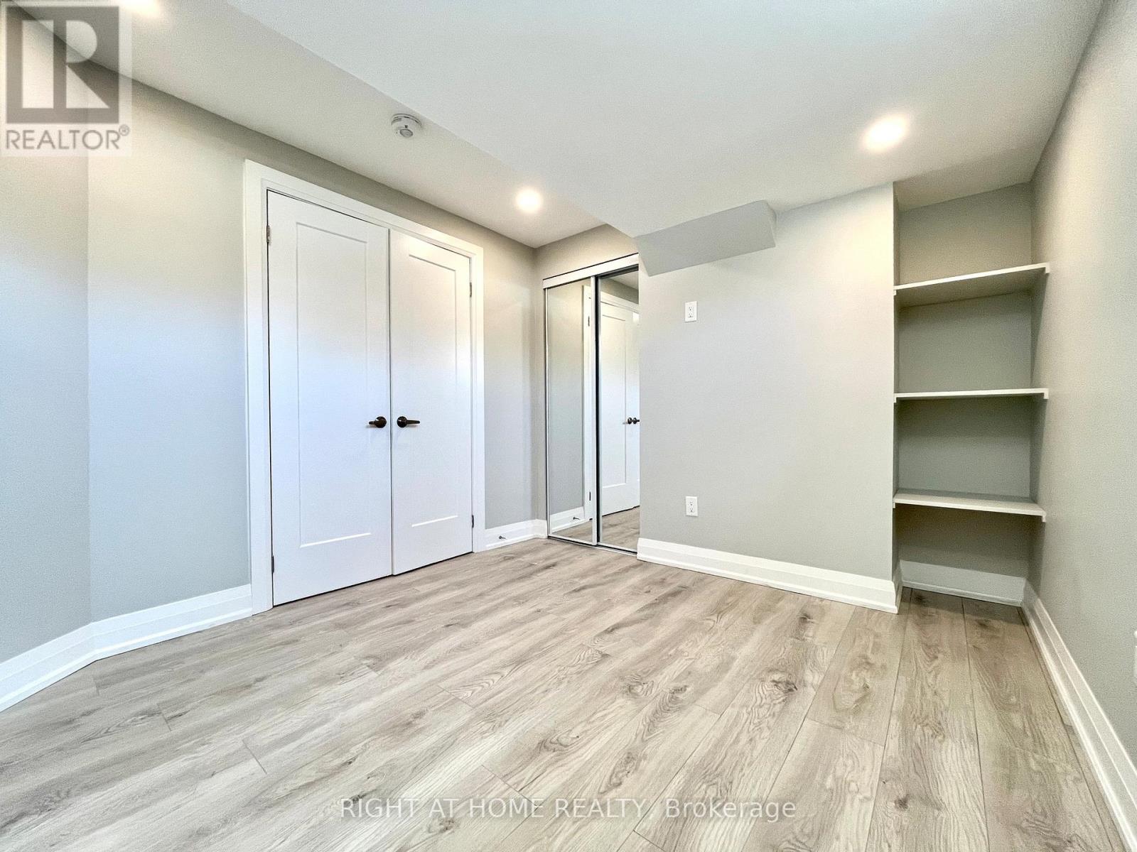 Lower - 918 Oasis Drive, Mississauga, Ontario  L5V 0C7 - Photo 8 - W12072002