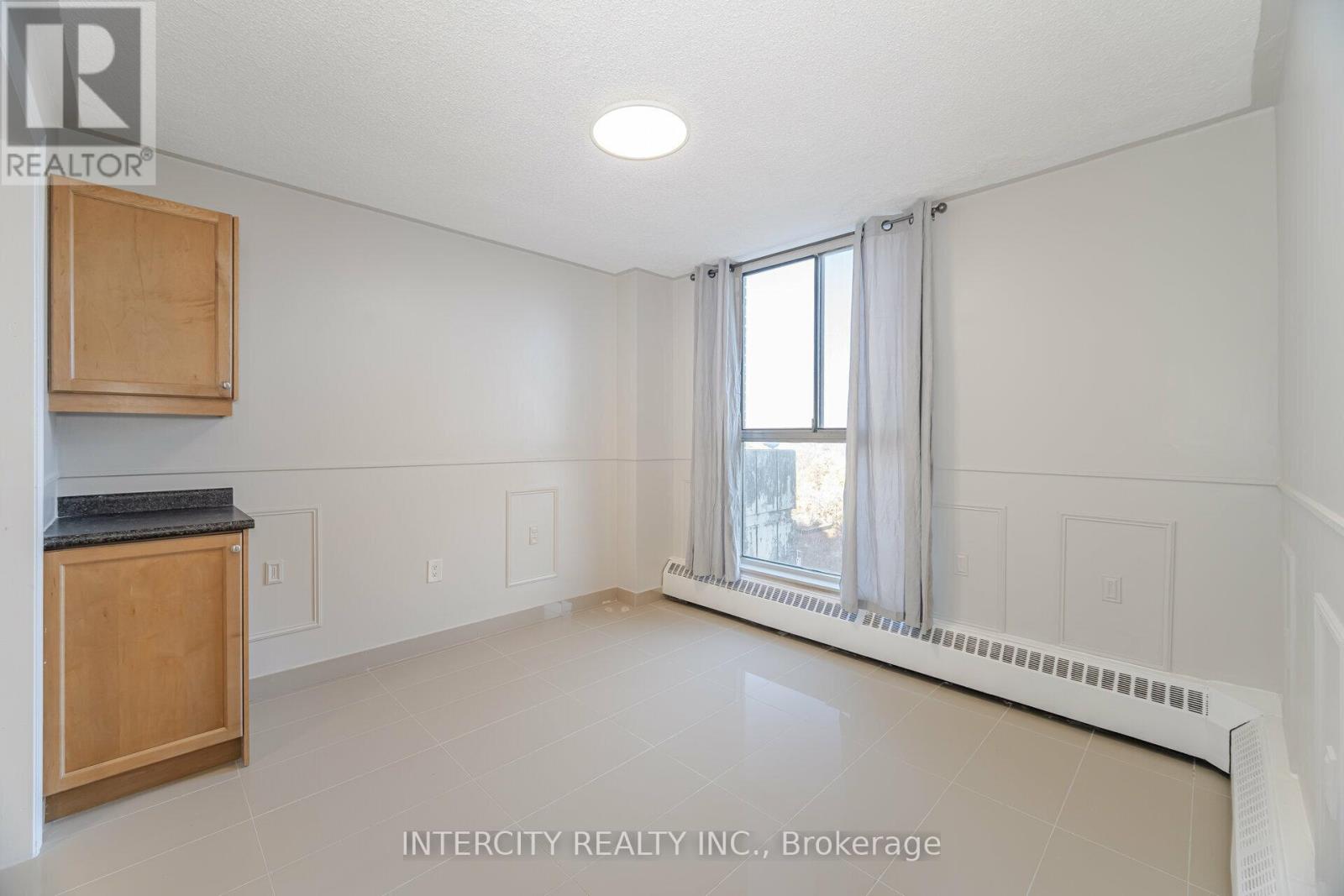 609 - 4673 Jane Street, Toronto, Ontario  M3N 2L1 - Photo 24 - W12072004
