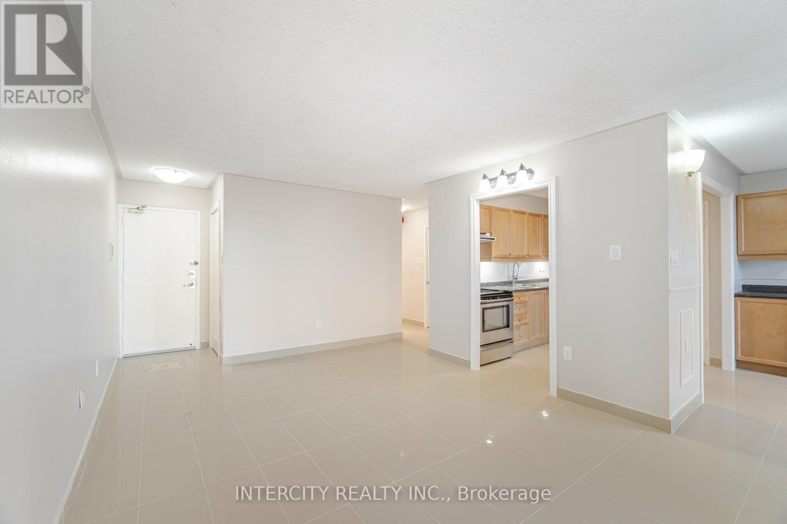 609 - 4673 Jane Street, Toronto, Ontario  M3N 2L1 - Photo 9 - W12072004