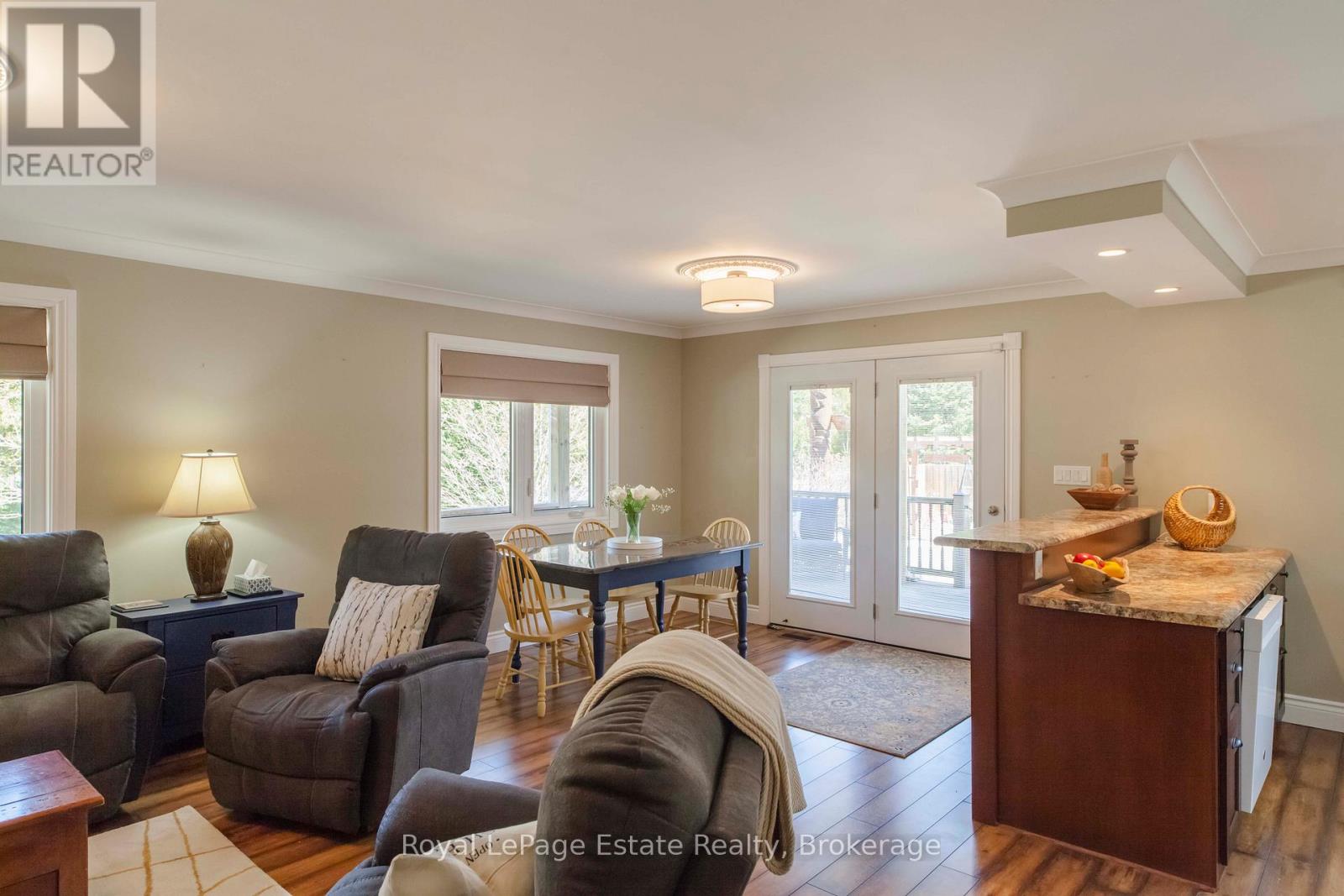 204 Seventh Street N, South Bruce Peninsula, Ontario  N0H 2G0 - Photo 16 - X12072086