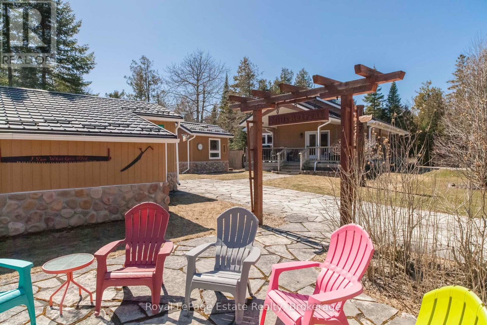 204 Seventh Street N, South Bruce Peninsula, Ontario  N0H 2G0 - Photo 46 - X12072086