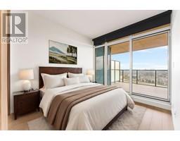 4908 4880 LOUGHEED HIGHWAY