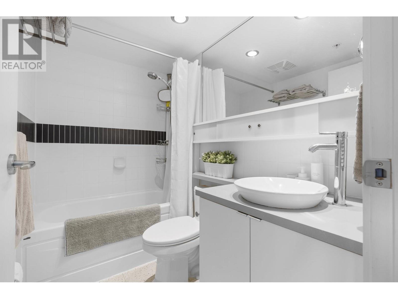 2903 928 Beatty Street, Vancouver, British Columbia  V6Z 3G6 - Photo 18 - R2988248