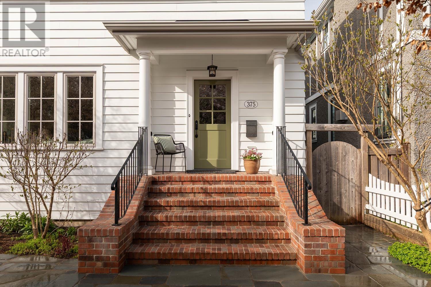 375 E 40th Avenue, Vancouver, British Columbia  V5W 1M1 - Photo 5 - R2988258