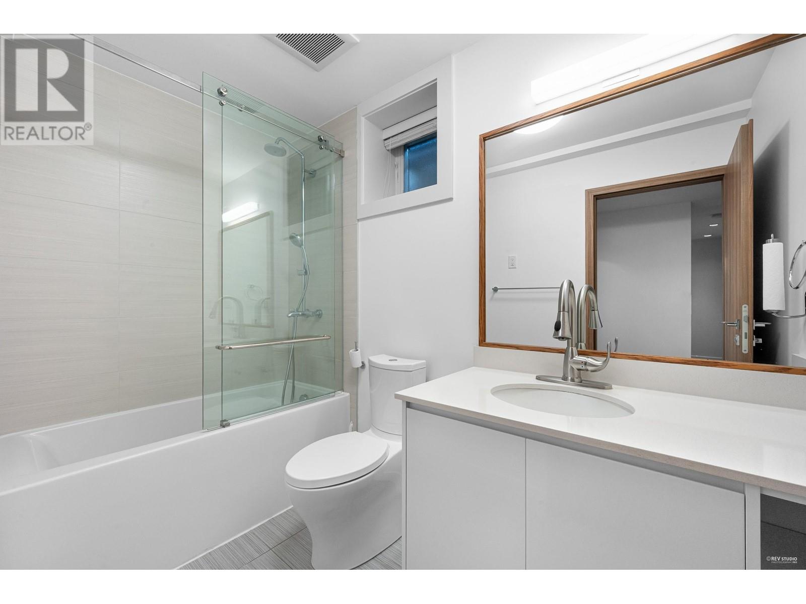 2227 Haywood Avenue, West Vancouver, British Columbia  V7V 1X6 - Photo 33 - R2988269