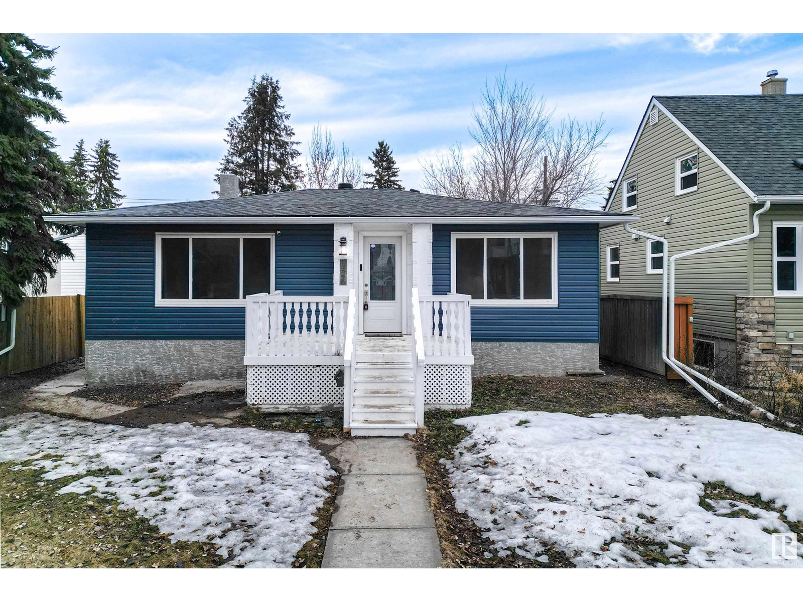 Property at 14720 104 AV NW image 1