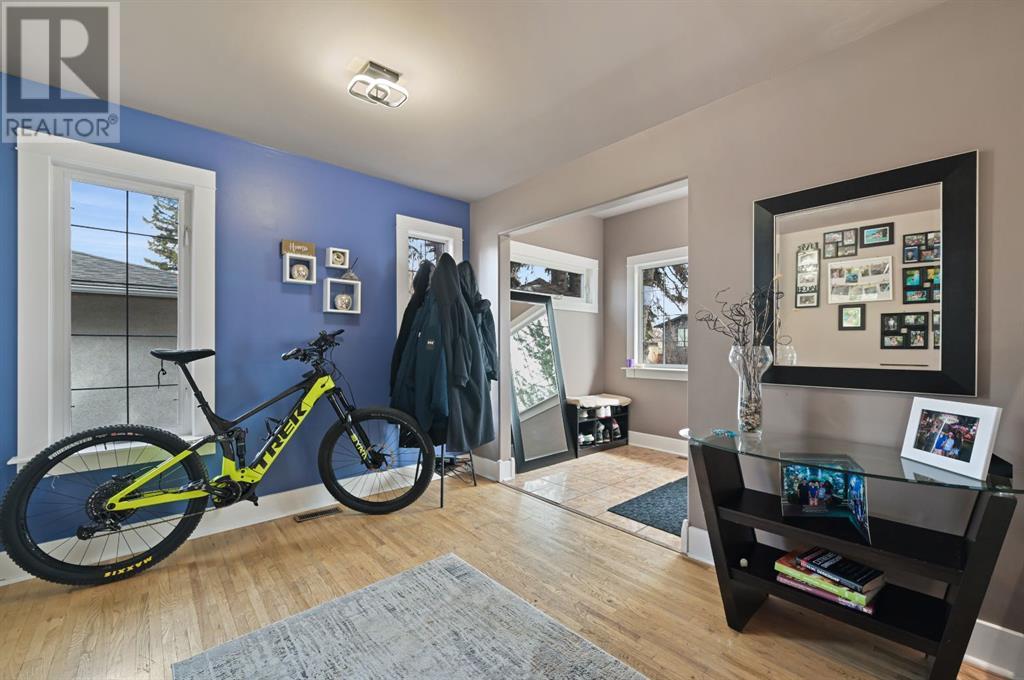 Property at 157 Wedgewood Drive SW image 5