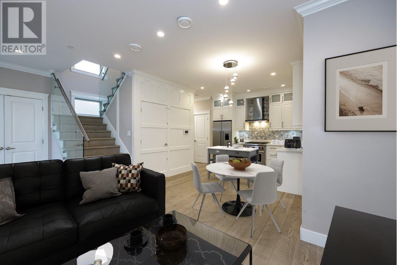 2158 Grant Street, Vancouver, British Columbia  V5L 2Z4 - Photo 9 - R2953986