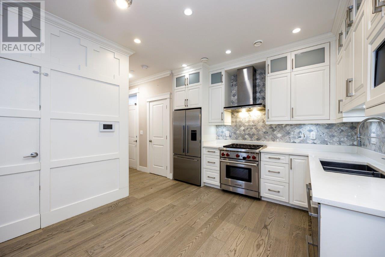 2158 Grant Street, Vancouver, British Columbia  V5L 2Z4 - Photo 5 - R2953986