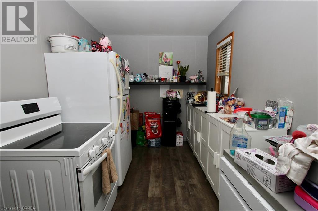 8 Sunset Avenue, Brantford, Ontario  N3T 5G2 - Photo 16 - 40715310
