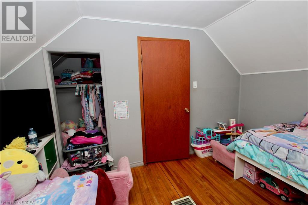 8 Sunset Avenue, Brantford, Ontario  N3T 5G2 - Photo 32 - 40715310