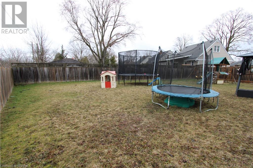 8 Sunset Avenue, Brantford, Ontario  N3T 5G2 - Photo 43 - 40715310