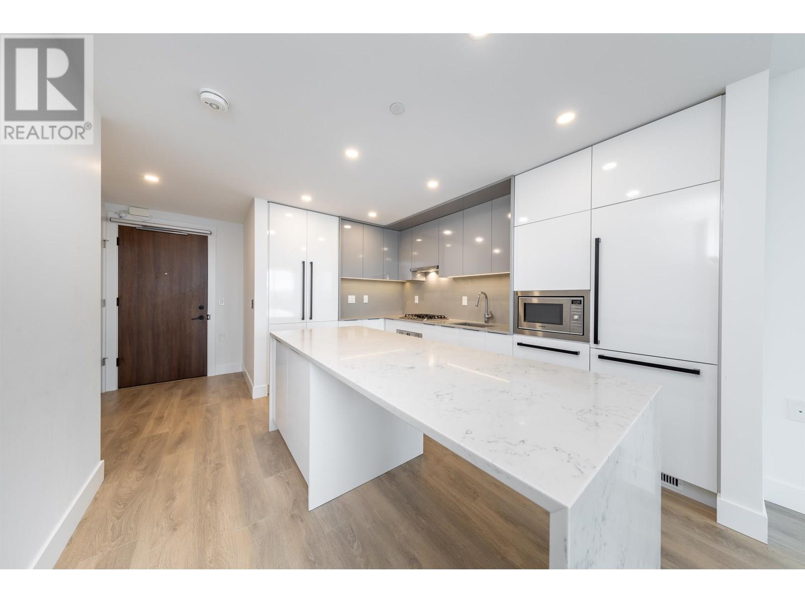 603 4711 Hazel Street, Burnaby, British Columbia  V5H 0J9 - Photo 3 - R2985528