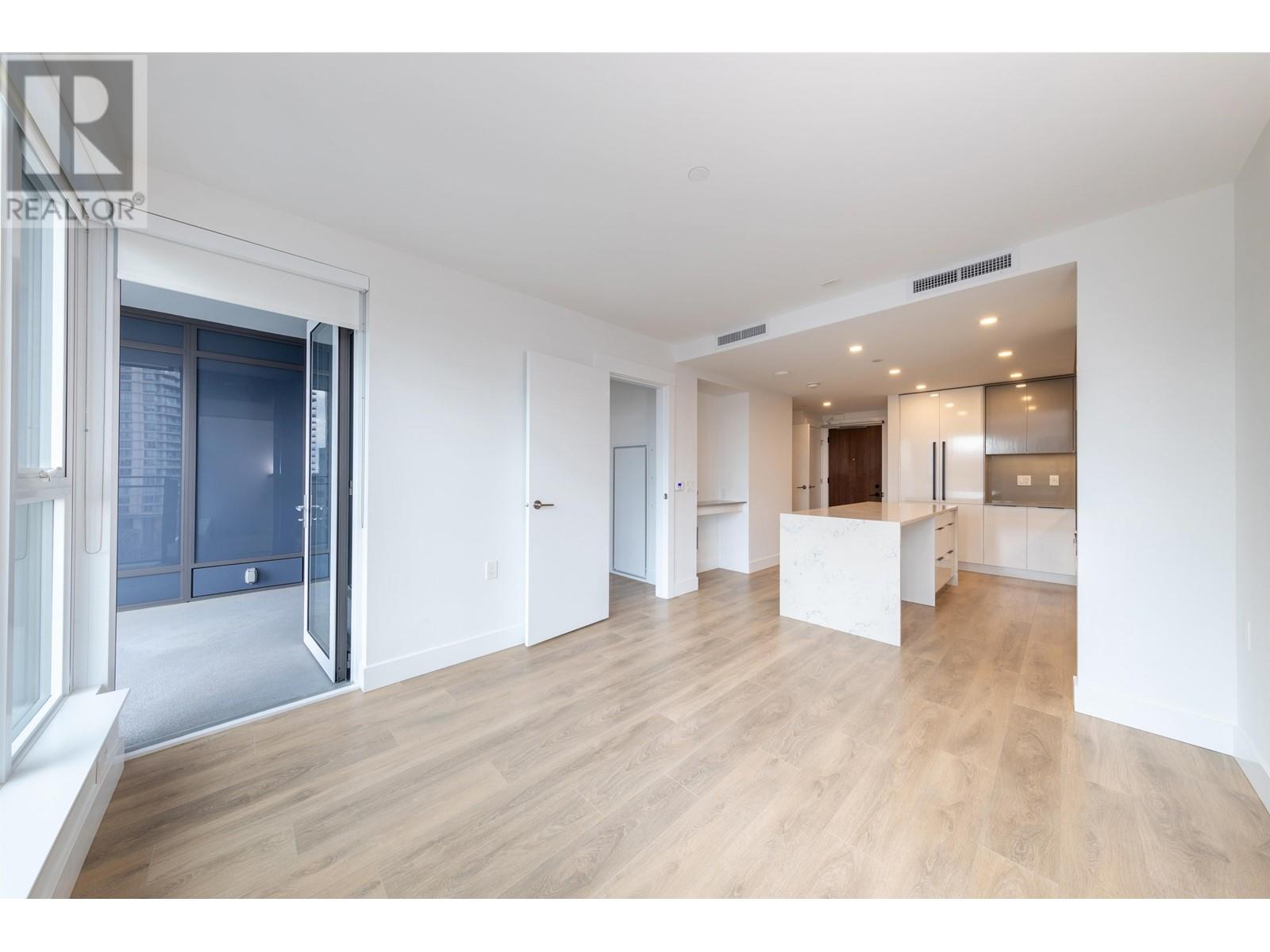 603 4711 HAZEL STREET, burnaby, British Columbia