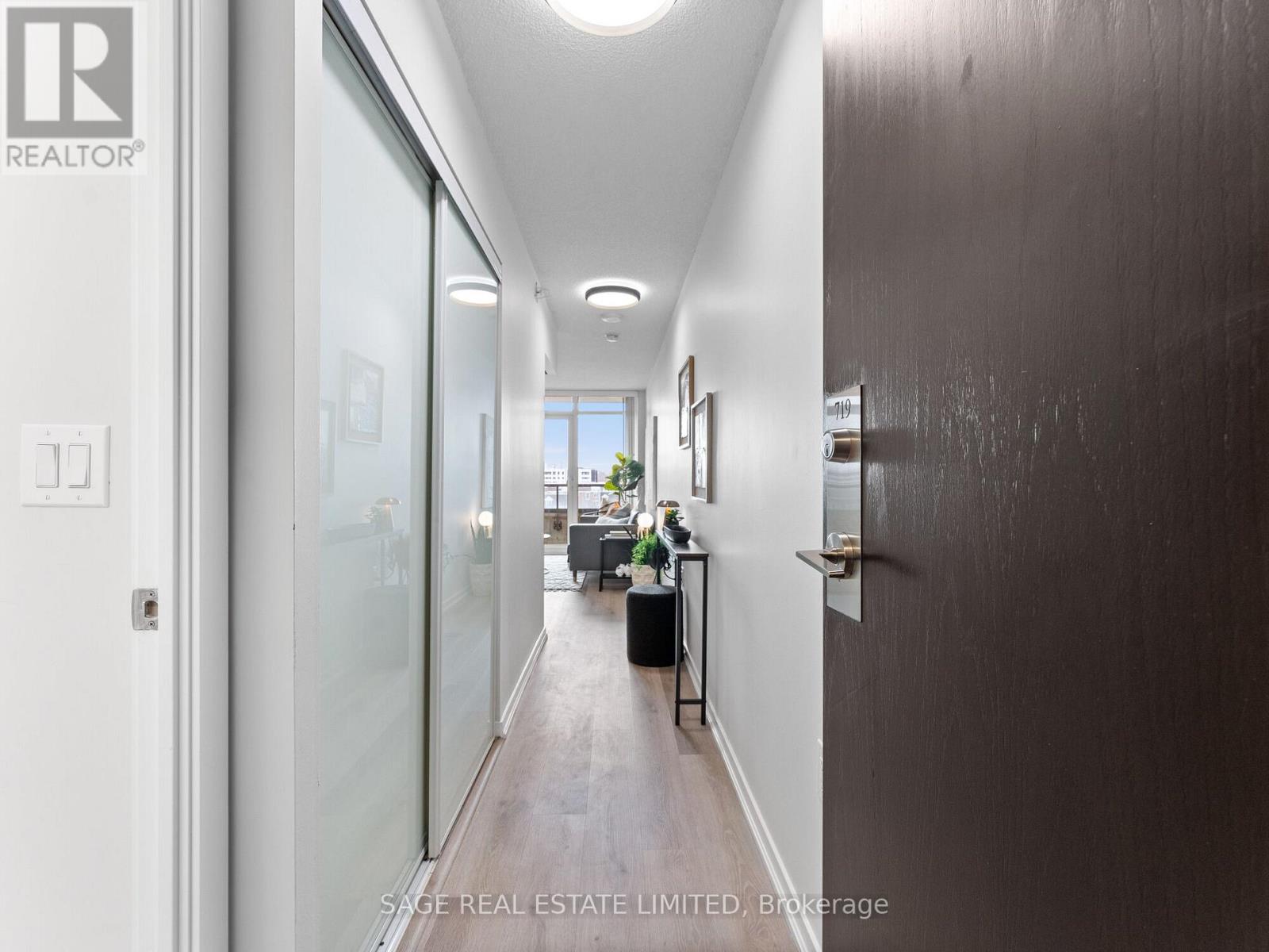 Property at 719W - 36 LISGAR STREET image 5