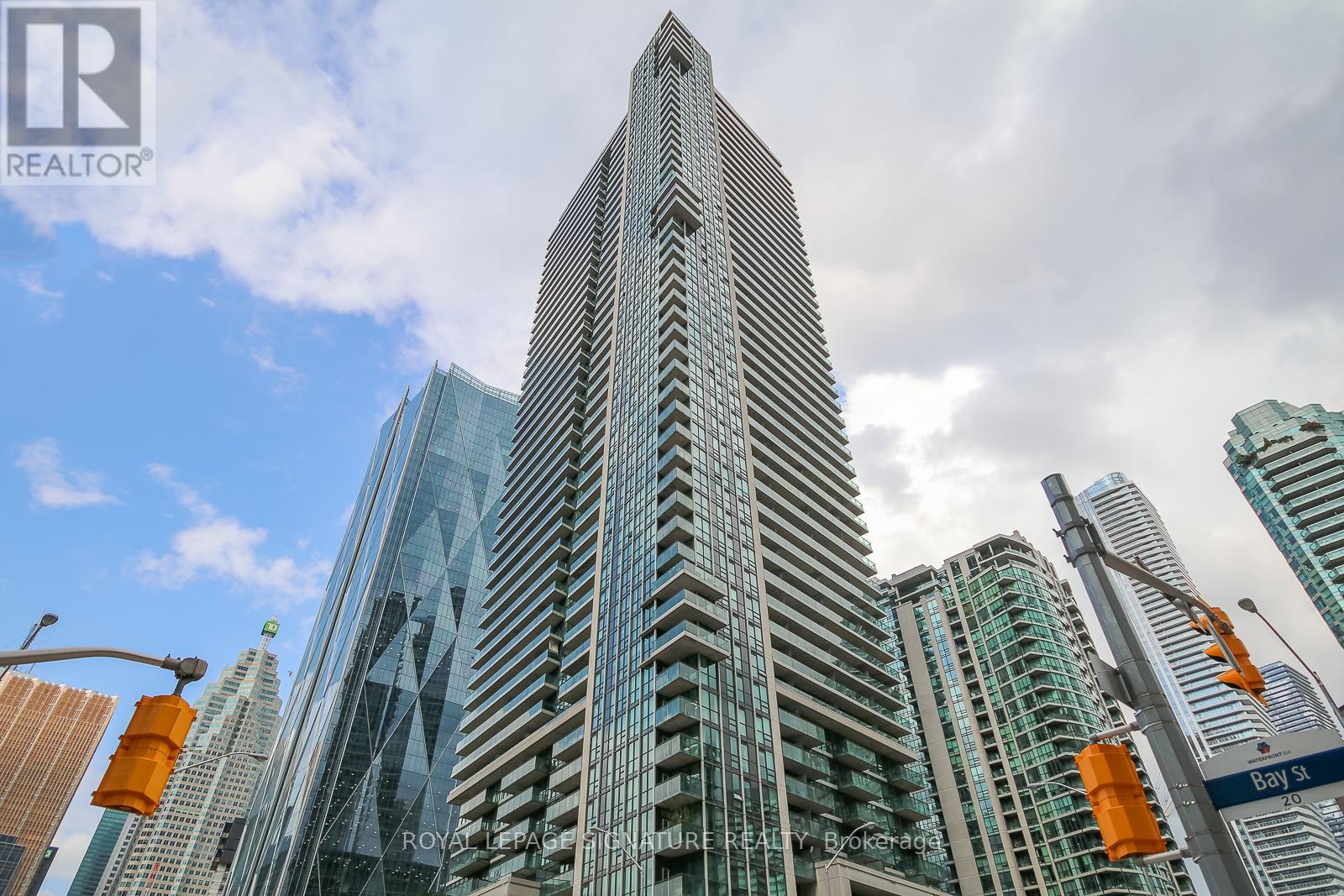 1113 - 33 BAY STREET, Toronto, Ontario