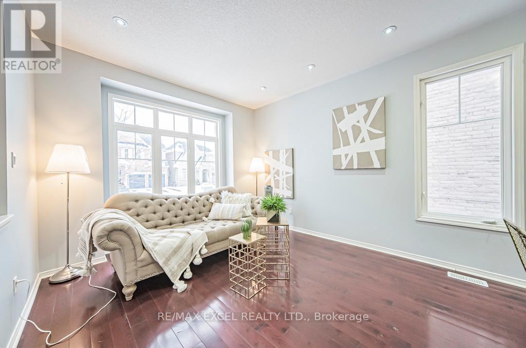Property at 3 HEADON AVENUE image 5
