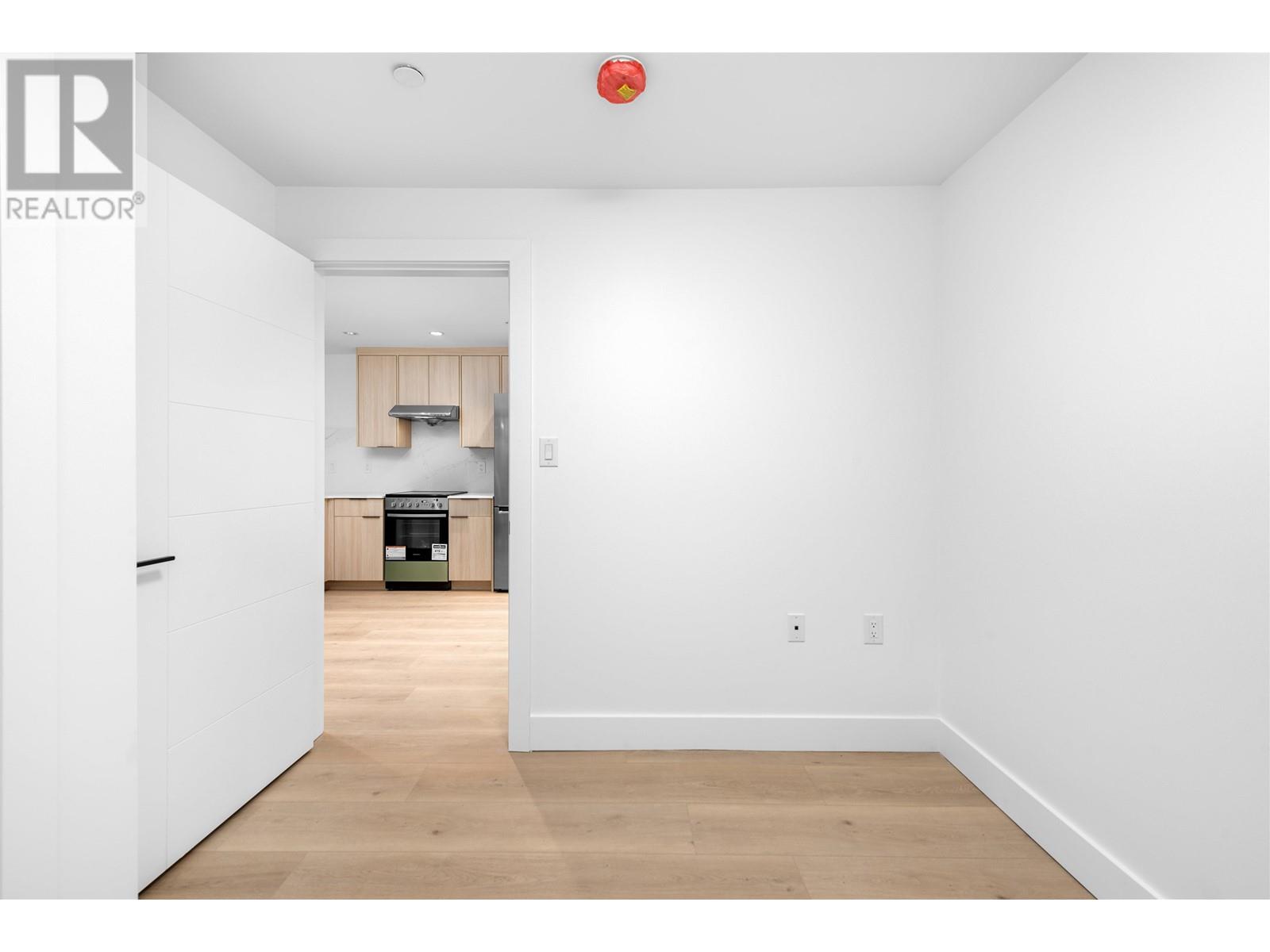 2038 E 1st Avenue, Vancouver, British Columbia  V5N 1B5 - Photo 32 - R2986967