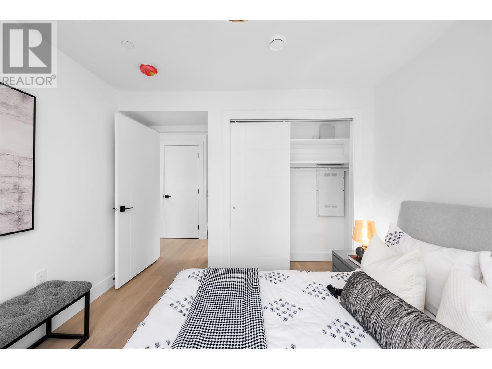 2038 E 1st Avenue, Vancouver, British Columbia  V5N 1B5 - Photo 21 - R2986967