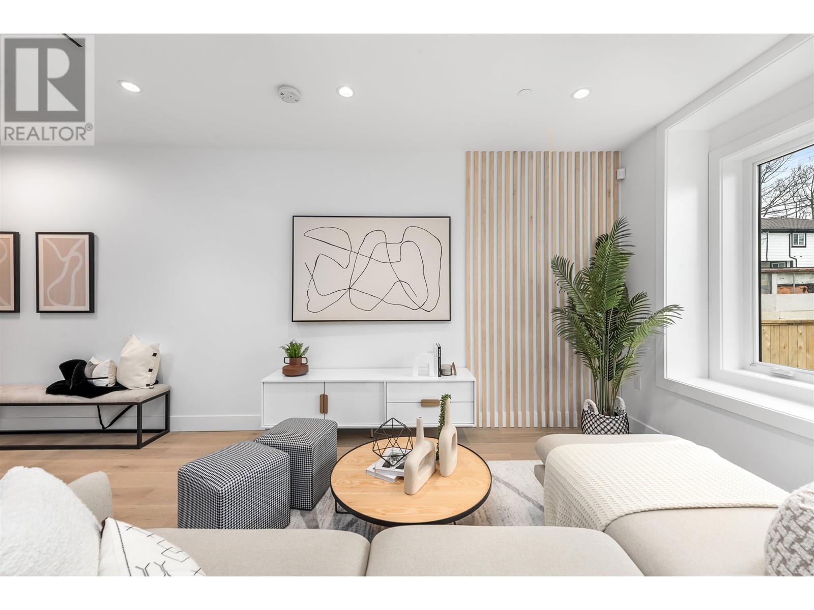 2038 E 1st Avenue, Vancouver, British Columbia  V5N 1B5 - Photo 11 - R2986967