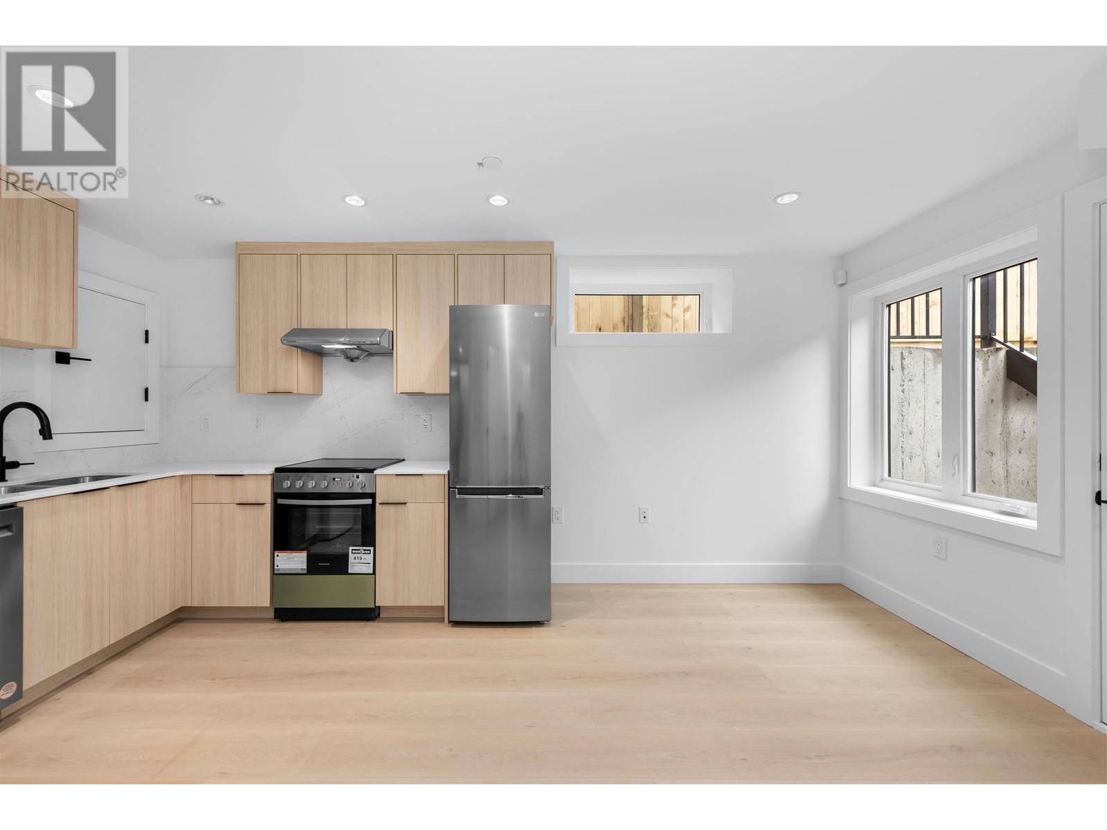 2038 E 1st Avenue, Vancouver, British Columbia  V5N 1B5 - Photo 28 - R2986967