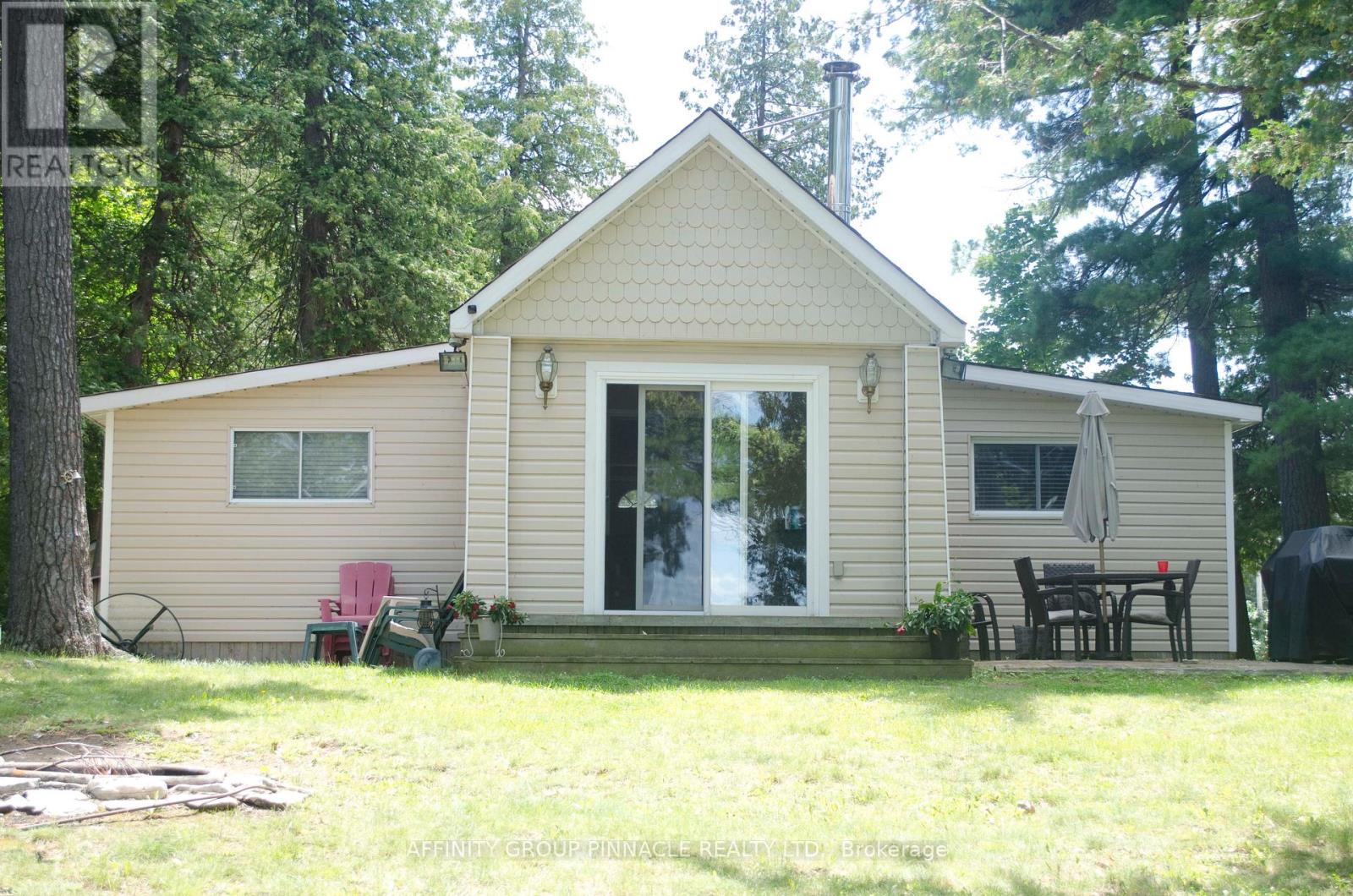Property at 1 ROSE STREET image 2
