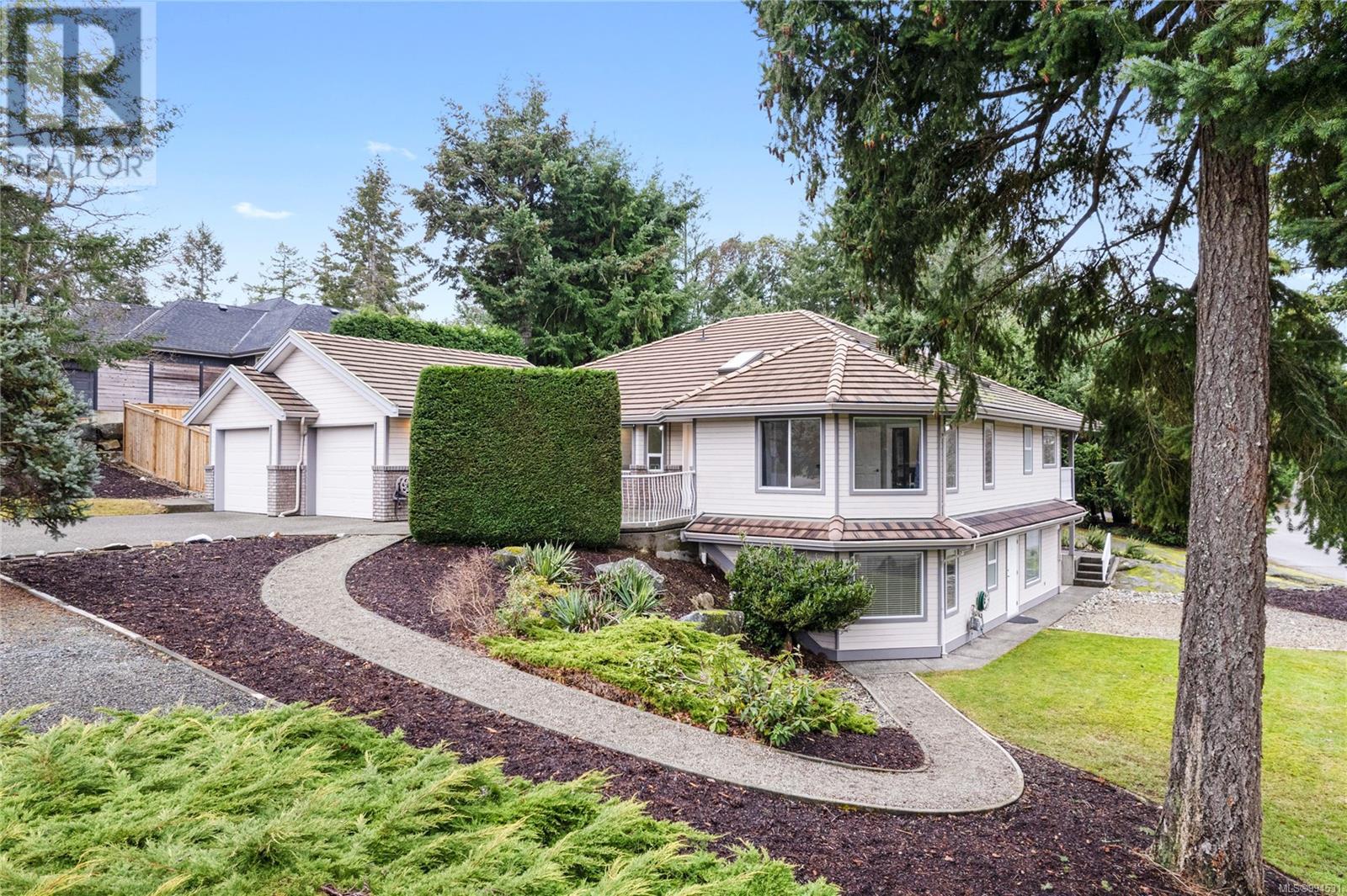 Property at 3455 Carmichael Rd image 1
