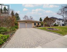 2207 ELMHURST AVENUE, Oakville, Ontario
