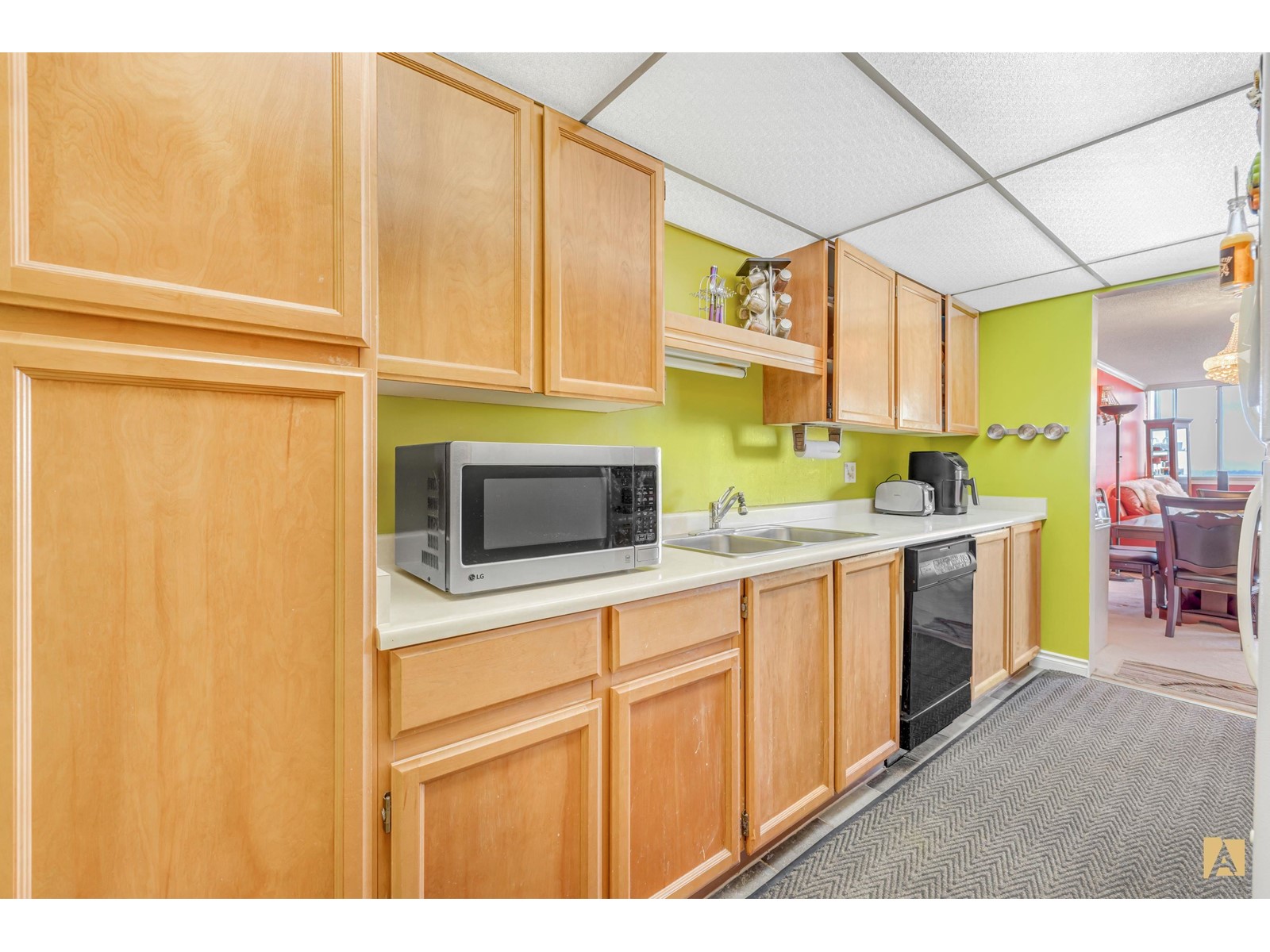 Property at 901 11881 88 AVENUE image 2