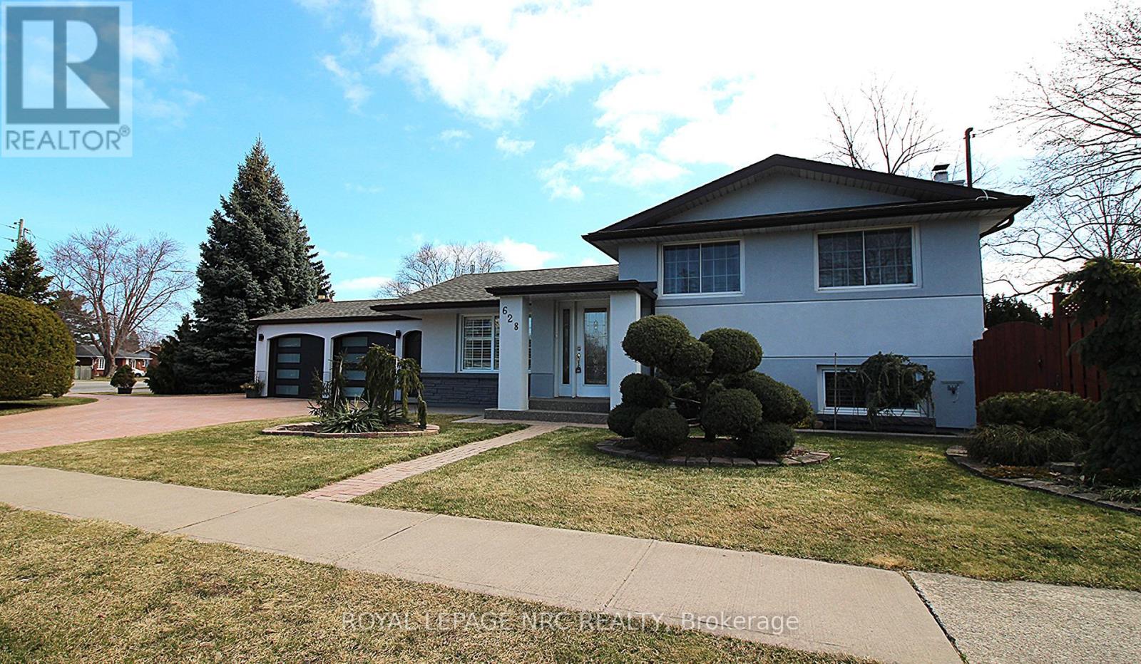 Property at 628 VINE STREET image 2