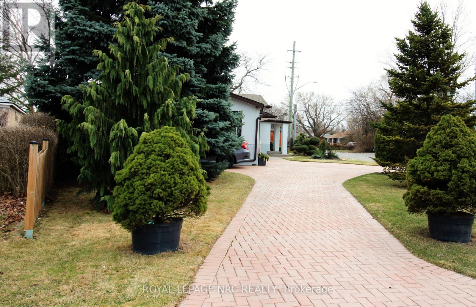 Property at 628 VINE STREET image 4
