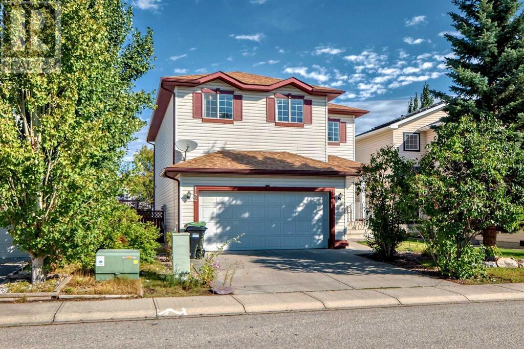 Property at 142 Harvest Creek Close NE image 2