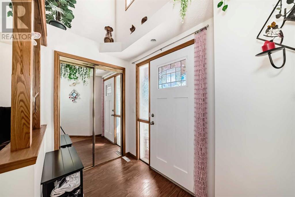 Property at 142 Harvest Creek Close NE image 4