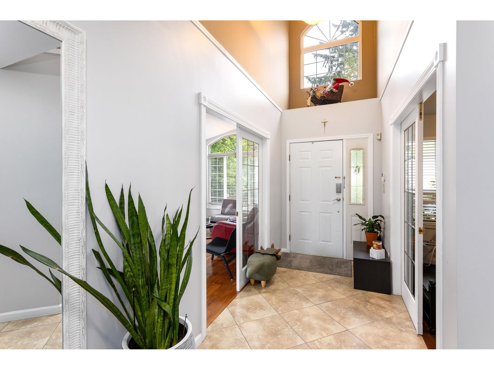 14555 Wellington Drive, Surrey, British Columbia  V3R 0A4 - Photo 5 - R2988327