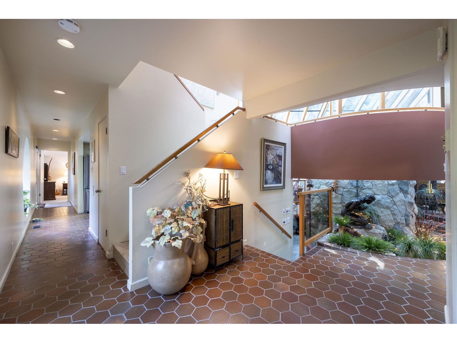 13642 28 Avenue, Surrey, British Columbia  V4P 1T3 - Photo 6 - R2988074