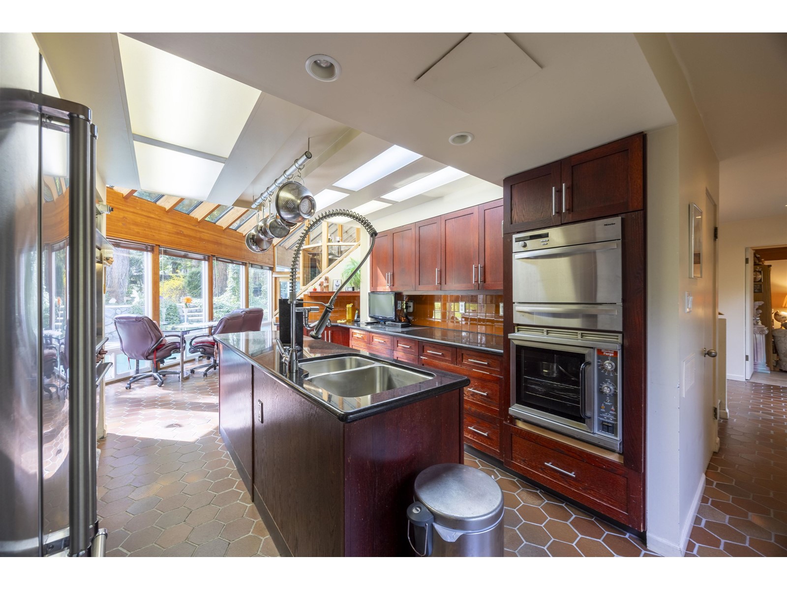 13642 28 Avenue, Surrey, British Columbia  V4P 1T3 - Photo 21 - R2988074