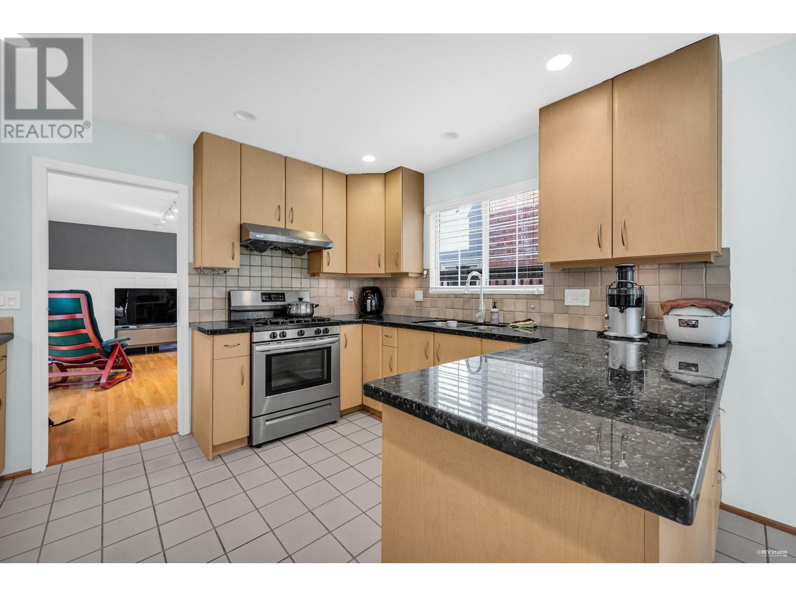 1006 Sinclair Street, West Vancouver, British Columbia  V7V 3V9 - Photo 17 - R2988266