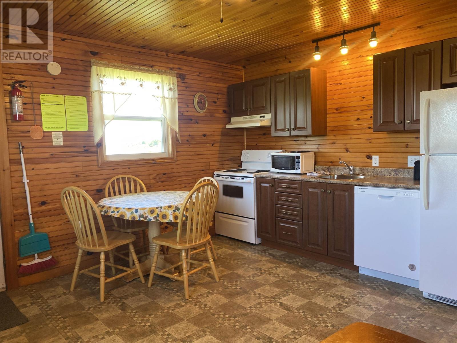 Cottage 11 - Houston Road, Mayfield, Prince Edward Island  C0A 1N0 - Photo 15 - 202507324